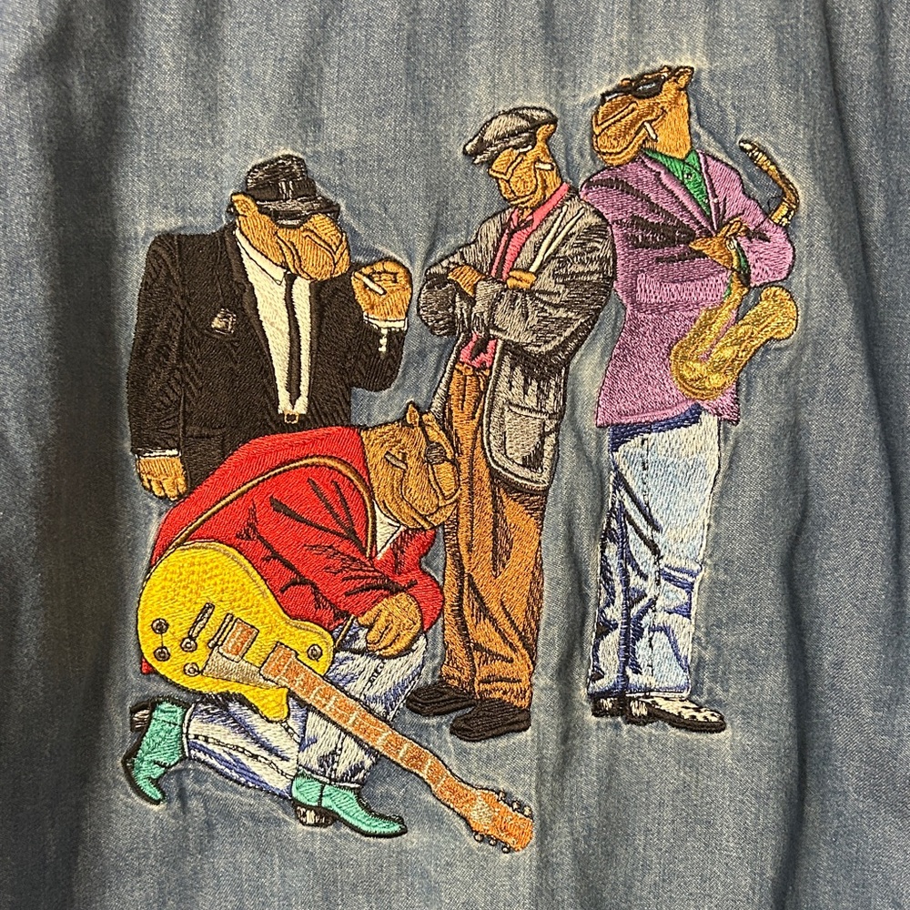 Vintage camel Embroidered Joe Camel Denim Shirt with Colorful Design size L - Picture 2 of 6